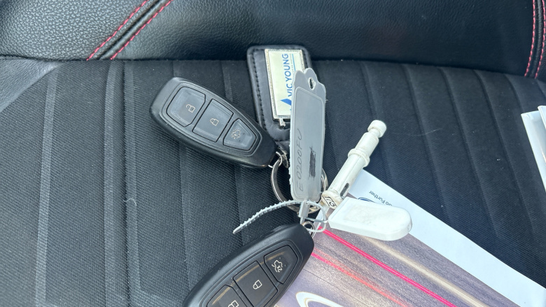 Ford Puma 1.0 EcoBoost Hybrid mHEV 155 ST-Line X 1st Ed+ 5dr Petrol Hatchback